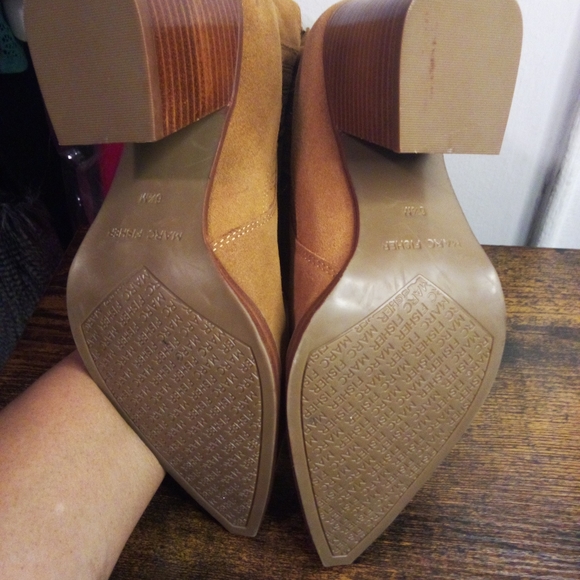 Marc Fisher, NWOT, Women's, Pull-On Boots, Size 6.5, Color Tan, Brown, - Picture 8 of 10